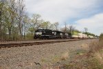 NS 4912 leading train 259 west 